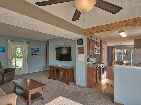 5th image of 5954 Waterview Dr