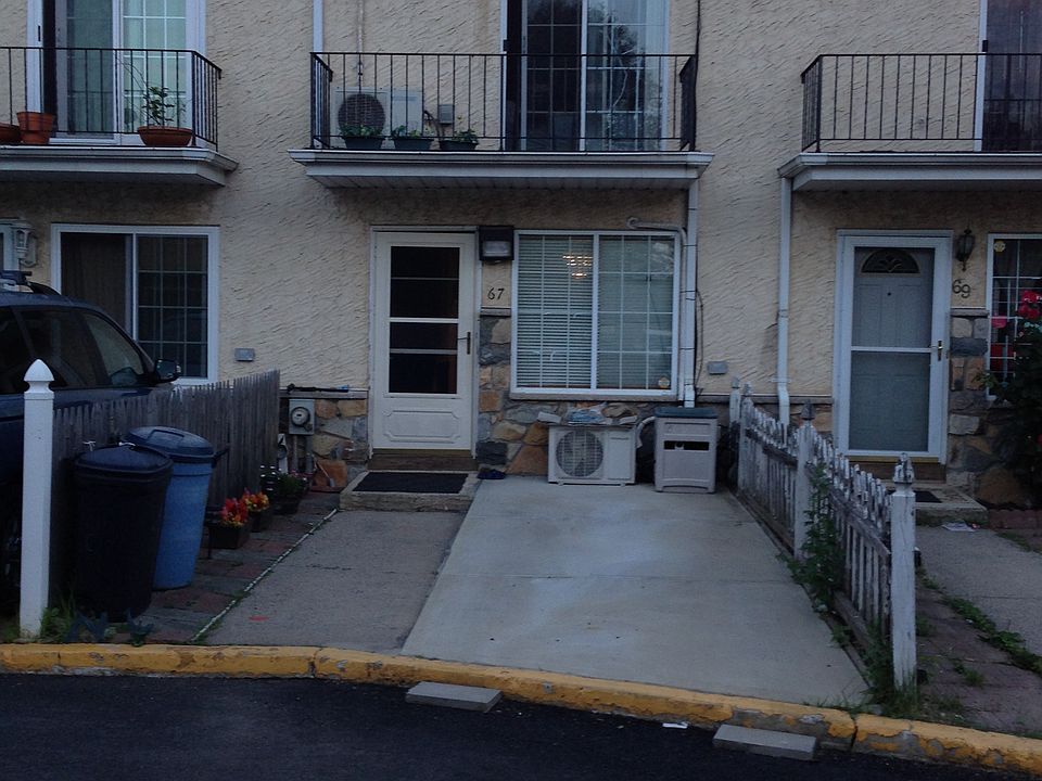 1st image of 67 Skyline Dr