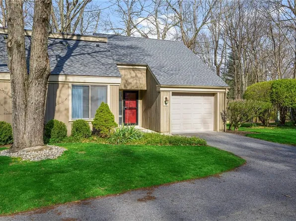 428 Heritage Hills #B, Somers, NY 10589