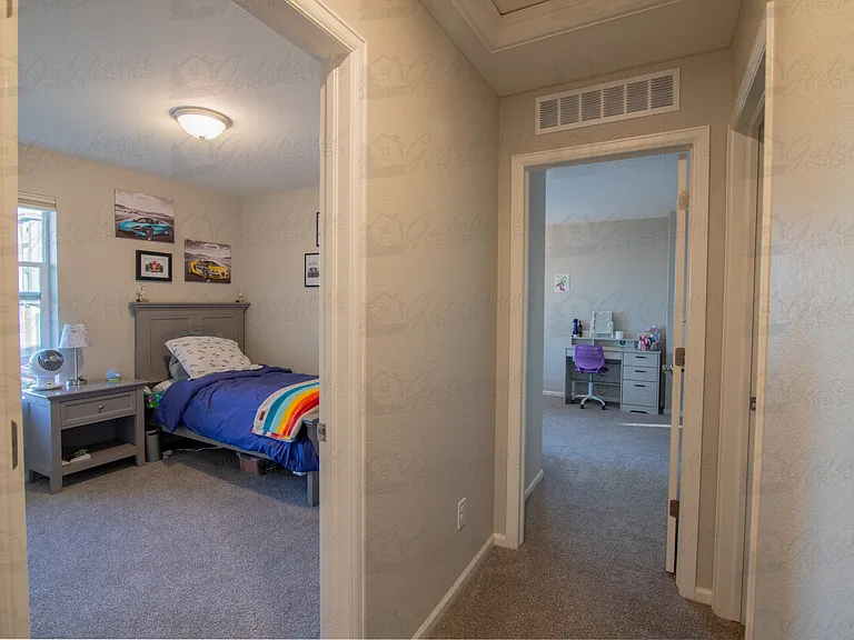 10294 E 59th Ave — Photo 39