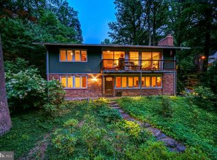 3216 Woodbine St, Chevy Chase, MD 20815