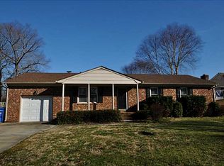 229 Haledon Rd, Chesapeake, VA 23320