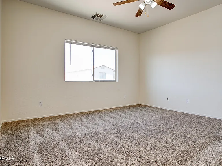 9928 W Chipman Rd — Photo 25