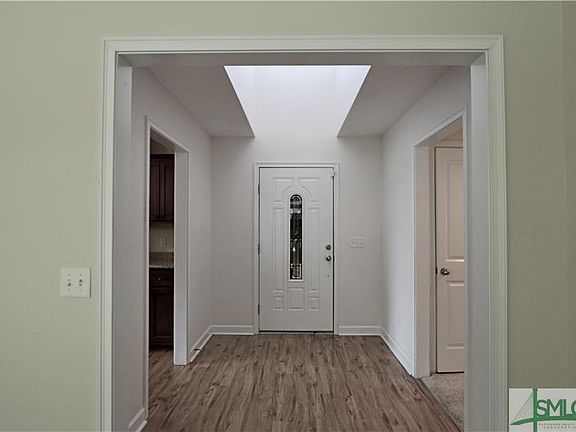 5th image of 103 Grandview Dr