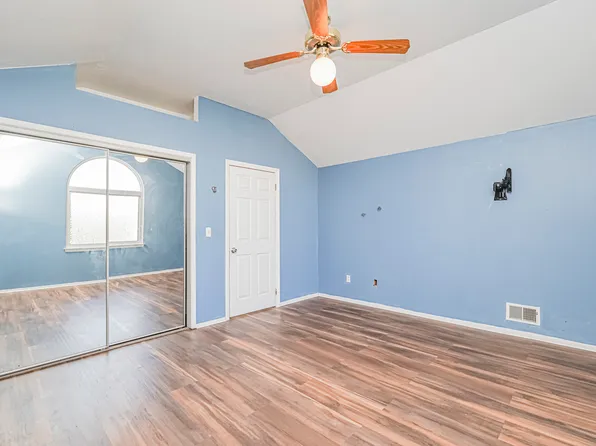 30 Westport Lane image 19 of 29