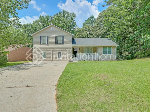 832 Post Road Cir, Stone Mountain, GA 30088