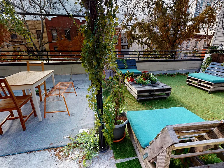 146 Wythe Ave #2R — Photo 6