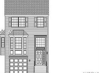 321 S Oak St, Freemansburg, PA 18017