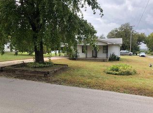 1130 N 12th St, Sapulpa, OK 74066