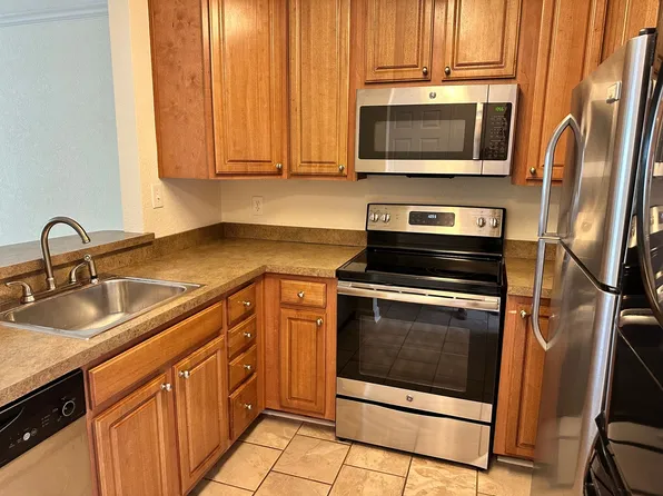 1203 Jamestown Rd APT C3, Williamsburg, VA 23185
