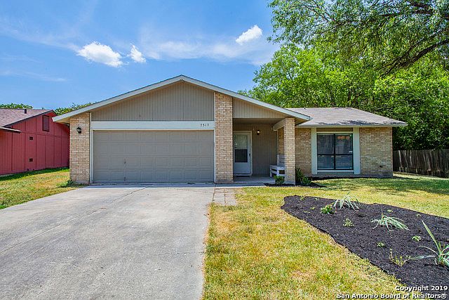 1st image of 7513 Lago Frio
