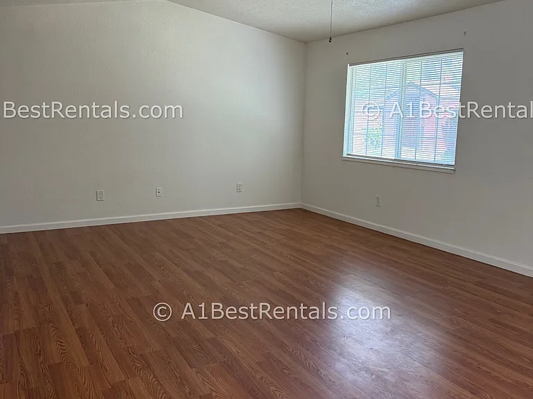 2913 Sugarpine Way — Photo 21