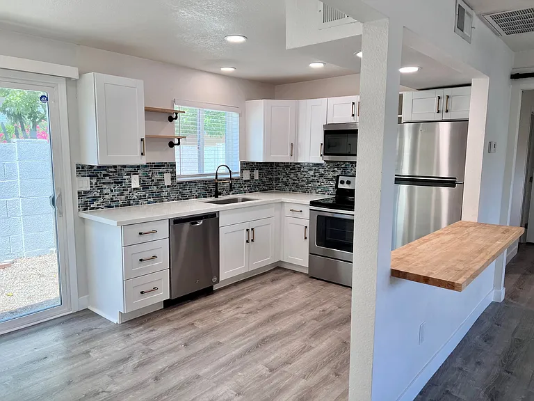 4917 E Indian School Rd #4 — Photo 19