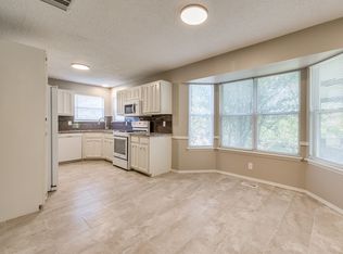 10703 E 65th St S, Tulsa, OK 74133