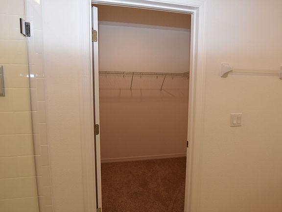 4th image of 9394 Villanova Dr