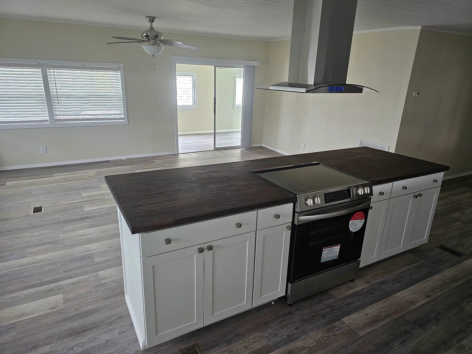 2 bed, 1486 sqft, $1,800 — Photo 4