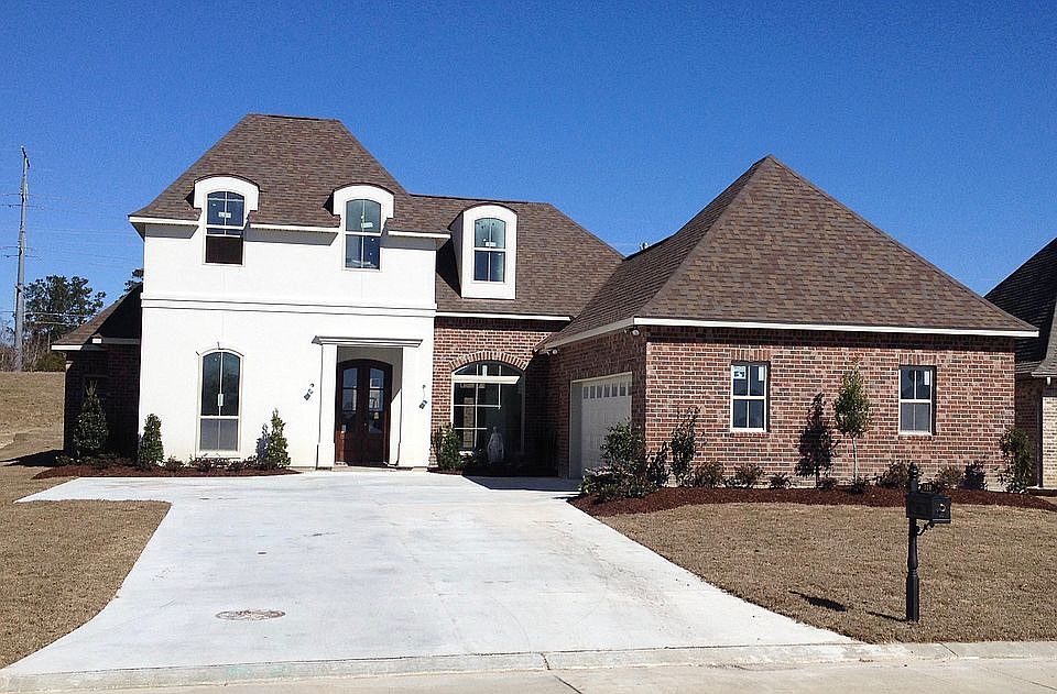 1st image of 329 Cypress Lakes Dr