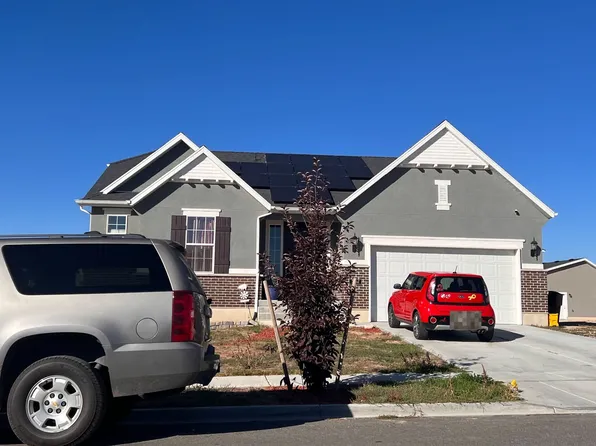 3362 W 2500 N, Clinton, UT 84015