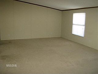 3rd image of 3604 Gerry Dr