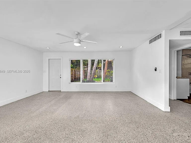1550 SW 23rd Ct #A — Photo 8