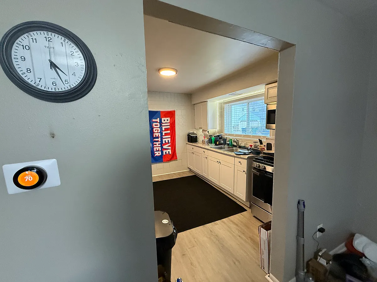 Building Photo - 289 Potomac Ave #1