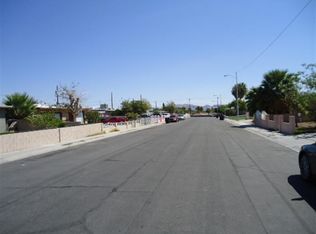 1601 Oakwood Ave, North Las Vegas, NV 89030