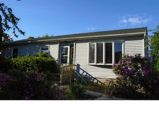 6 Danbury Dr, Sicklerville, NJ 08081