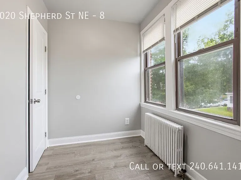 2020 Shepherd St NE #8 — Photo 9
