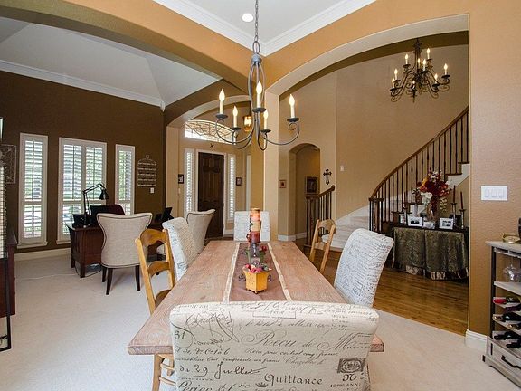 4th image of 4113 Mangrove Dr