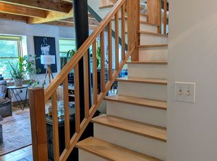 96 Main St, Putney, VT 05346