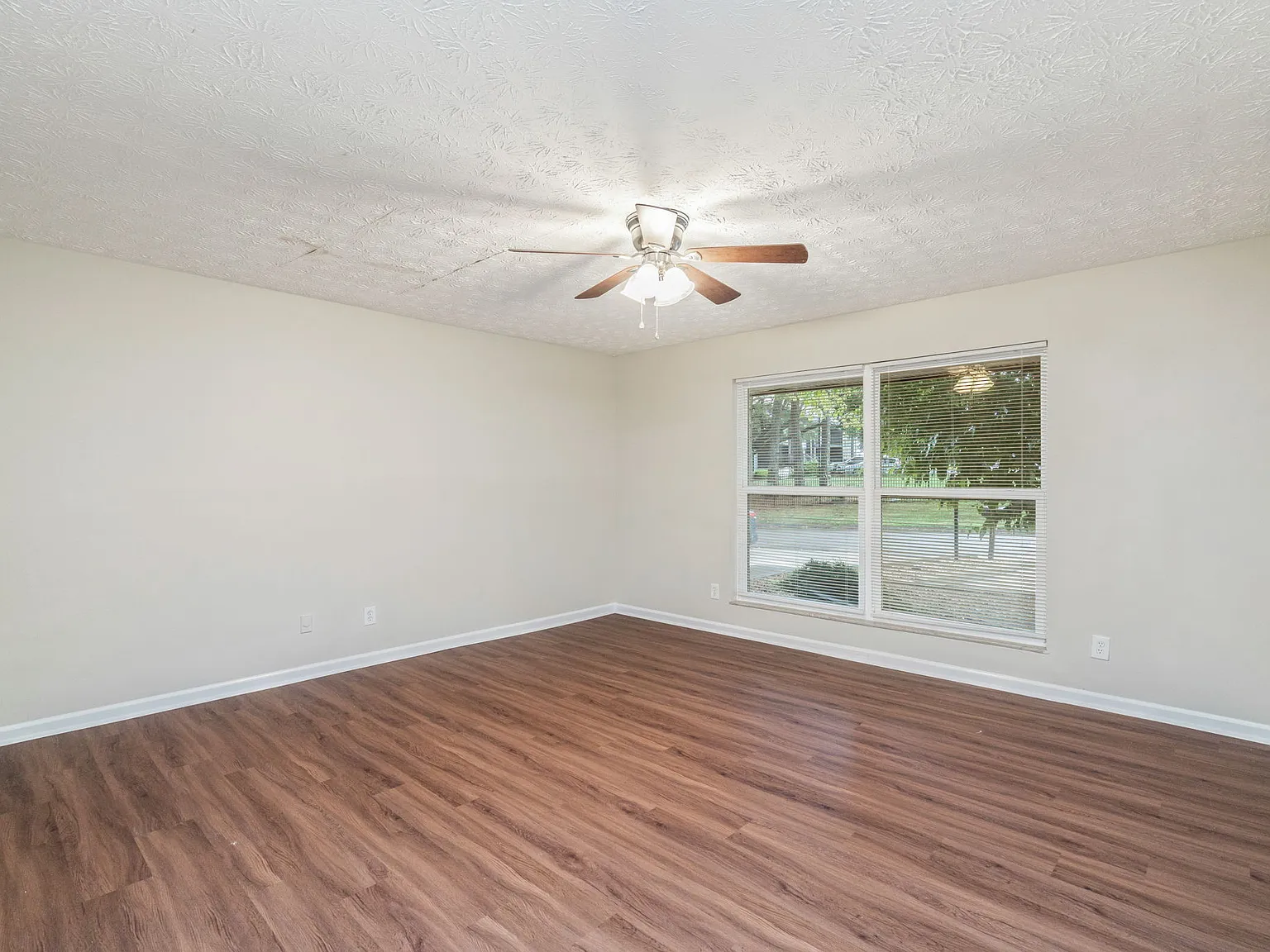 (ACHMN) 408 Cross Creek Road (Apts A - D) - C — Photo 4