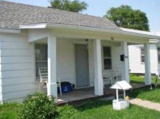 1922 S 10th St, Council Bluffs, IA 51501
