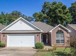 28 Garden Oaks Dr, Maumelle, AR 72113
