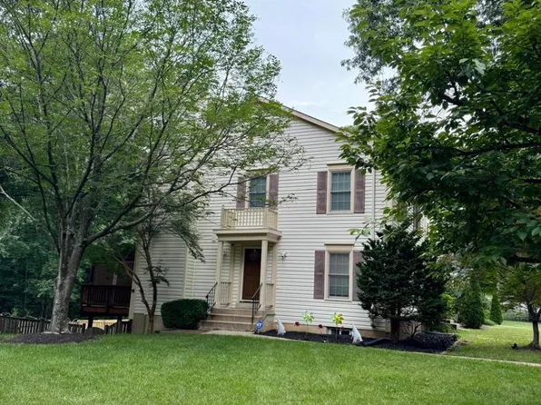 7408 Spring Tree Dr, Springfield, VA 22153