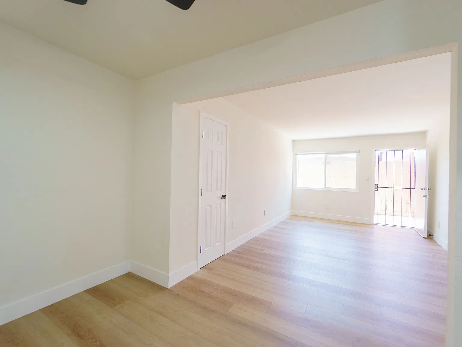 1740 N Ave — Photo 3