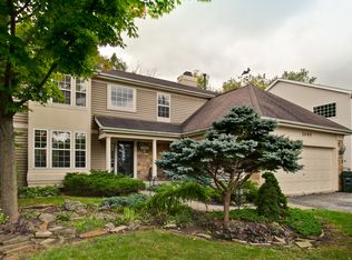 1045 Concord Cir, Mundelein, IL 60060