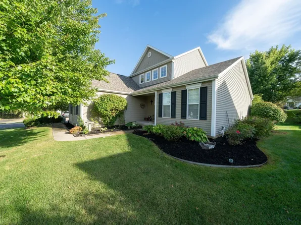 2428 Chesire Dr, South Bend, IN 46614