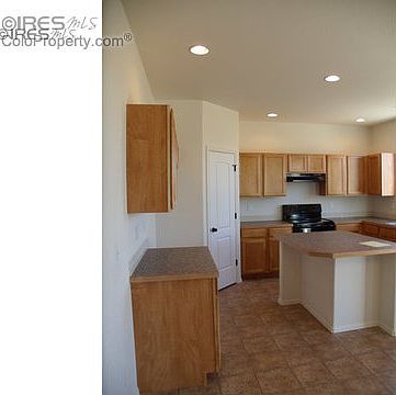 4th image of 2254 82nd Ave
