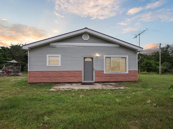 9085 S M 66 Hwy, Nashville, MI 49073