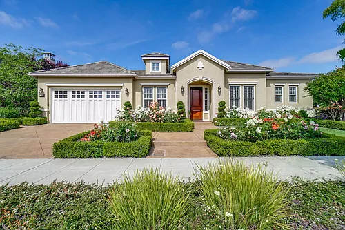2700 Pavo Ln Photo 1