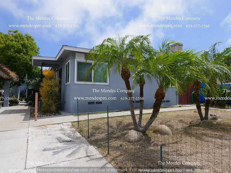 4432-4438 Mentone St — Photo 16