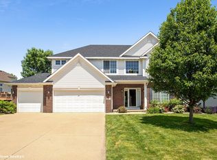 8947 Kingman Dr, West Des Moines, IA 50266