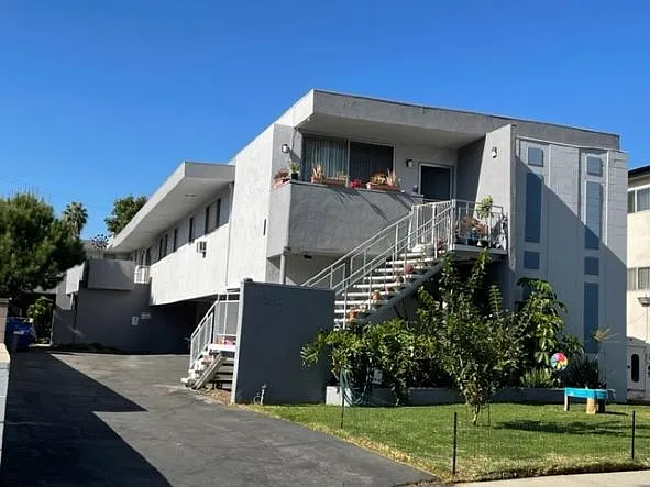 2 bed, 1200 sqft, $2,850 — Photo 1