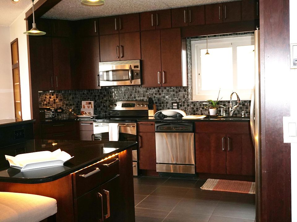 newly upgraded kitchen and open-concept layout, with large c