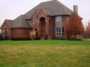 844 Oak Tree Ln, Lapeer, MI 48446