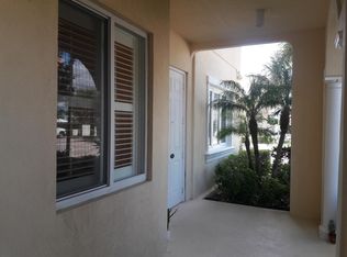 37 Harbour Isle Dr #106, Fort Pierce, FL 34949