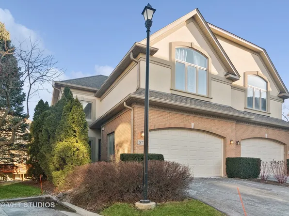 871 W Goodrich Pl, Palatine, IL 60067