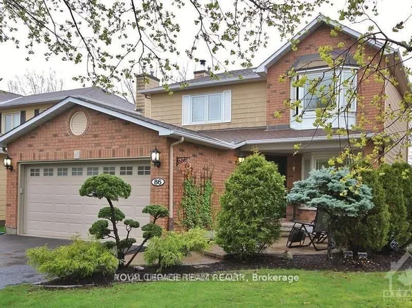 86 Sai Cres, Ottawa, ON K1G 5N9