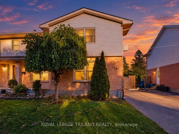 136 Golfdale Cres, London, ON N6C 5X7