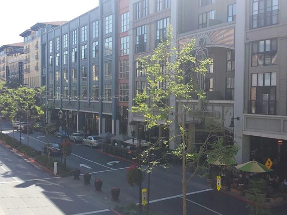 3rd image of 334 Santana Row APT 219